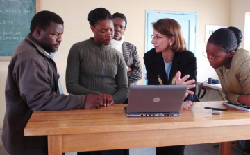 Rice professor with engineering students in Malawi