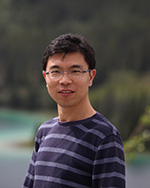 This is a staff photo of zhongliang wang